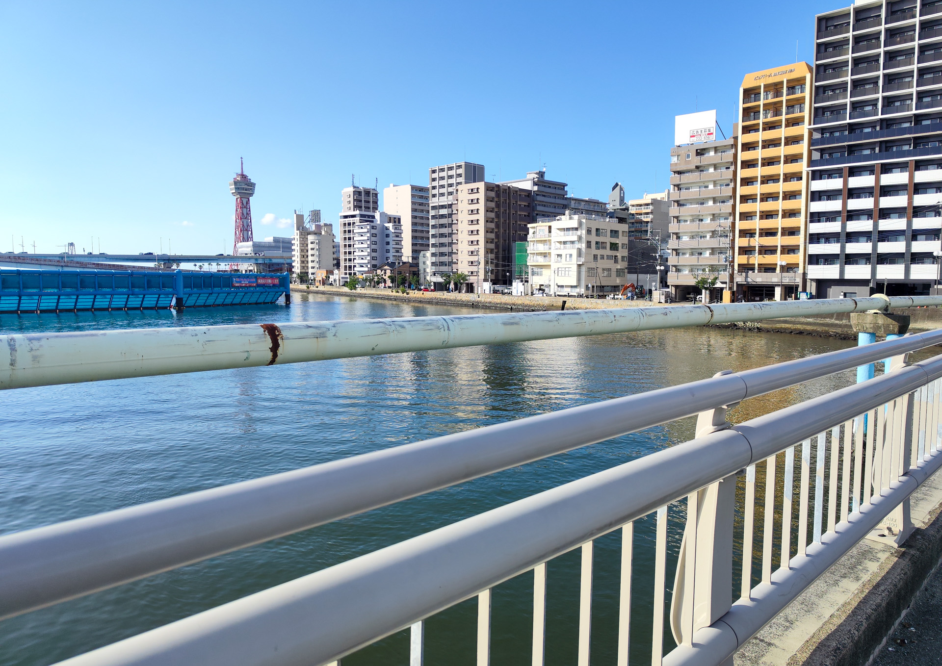 那の津通り・那の津大橋